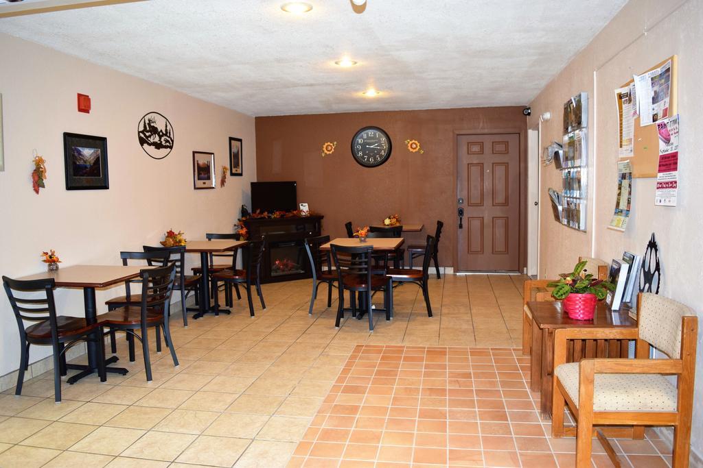 Country Inn Libby 외부 사진